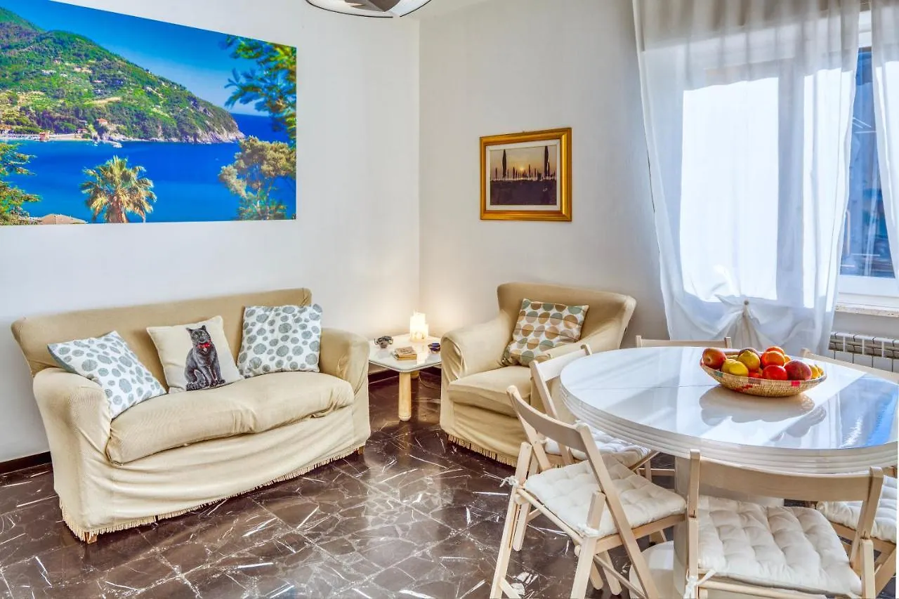 Gianluca Apartment Levanto