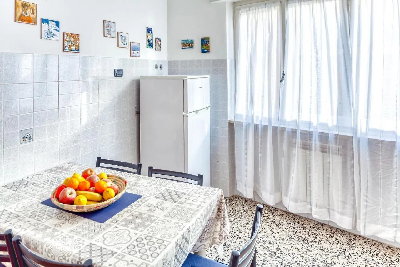 Gianluca Apartment Levanto